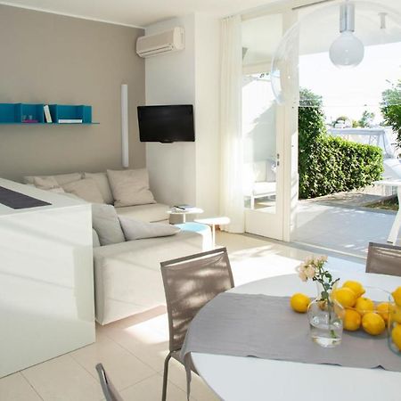 Marina Uno View Apartment Lignano Sabbiadoro Extérieur photo