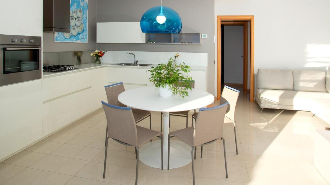 Marina Uno View Apartment Lignano Sabbiadoro Extérieur photo